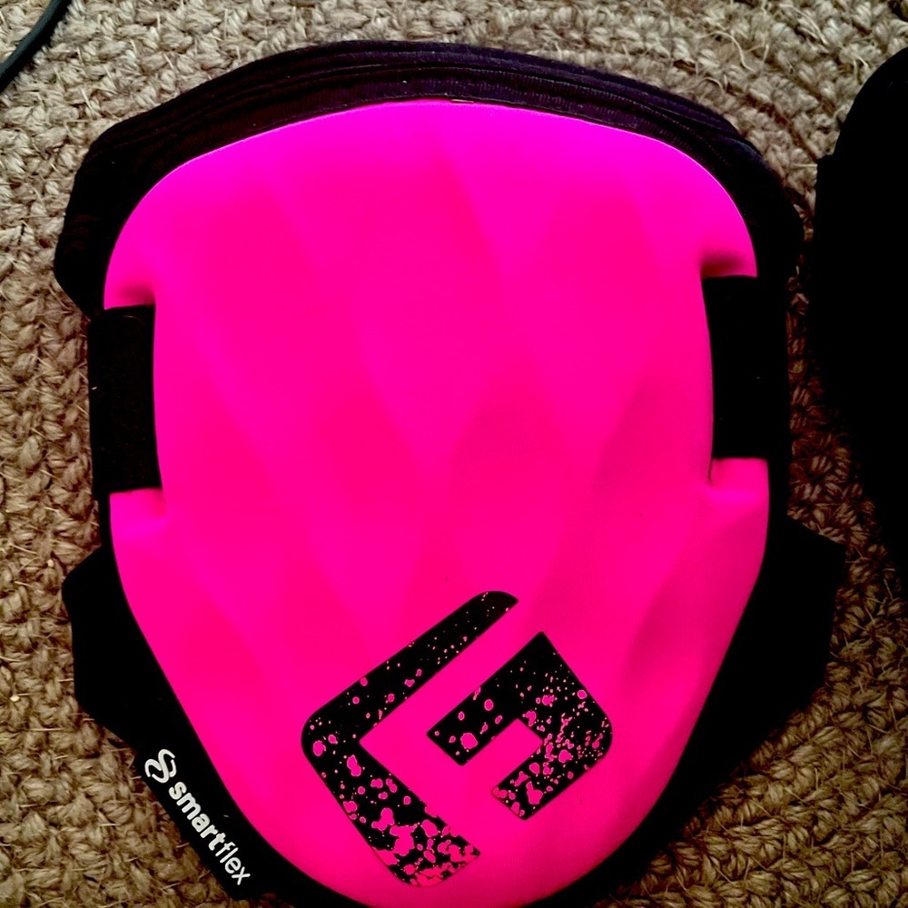 Shockwave Softball Elbow Guard